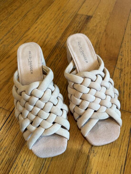 Kelsi Dagger Shoes - Kelsi Dagger Brooklyn Shoes Sandals Womens Size 6.5 Beige Suede Woven Block Heel